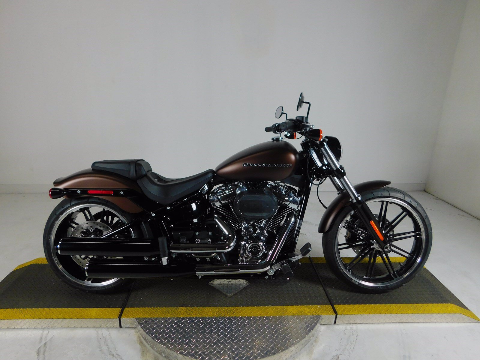 New 2019 Harley Davidson Softail Breakout 114 FXBRS 