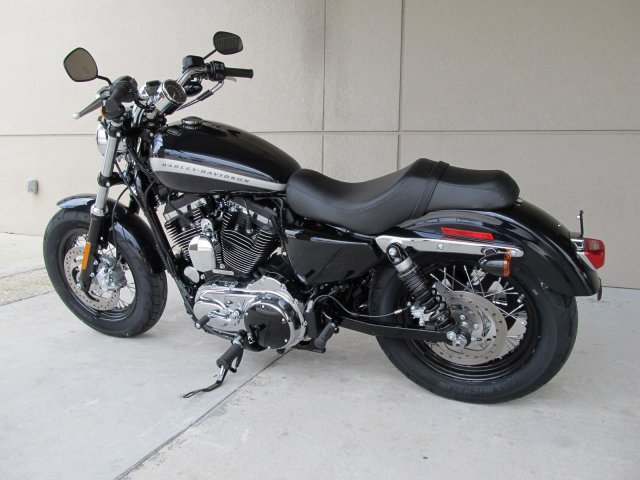 New 2019 Harley Davidson Sportster 1200 Custom XL1200C 