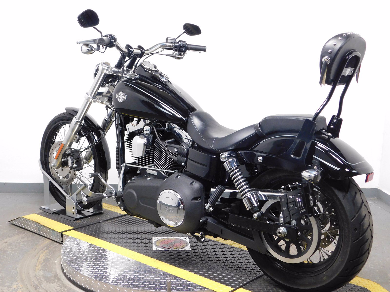 New 2016 Harley-Davidson Dyna Wide Glide FXDWG Dyna in Taylor #U303618 ...