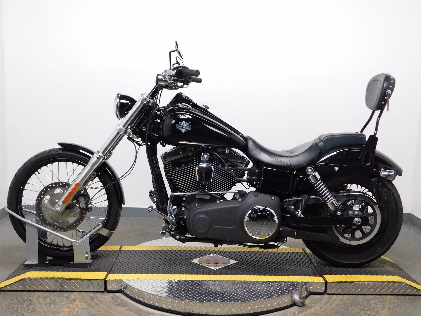 New 2016 Harley-Davidson Dyna Wide Glide FXDWG Dyna in Taylor #U303618 ...