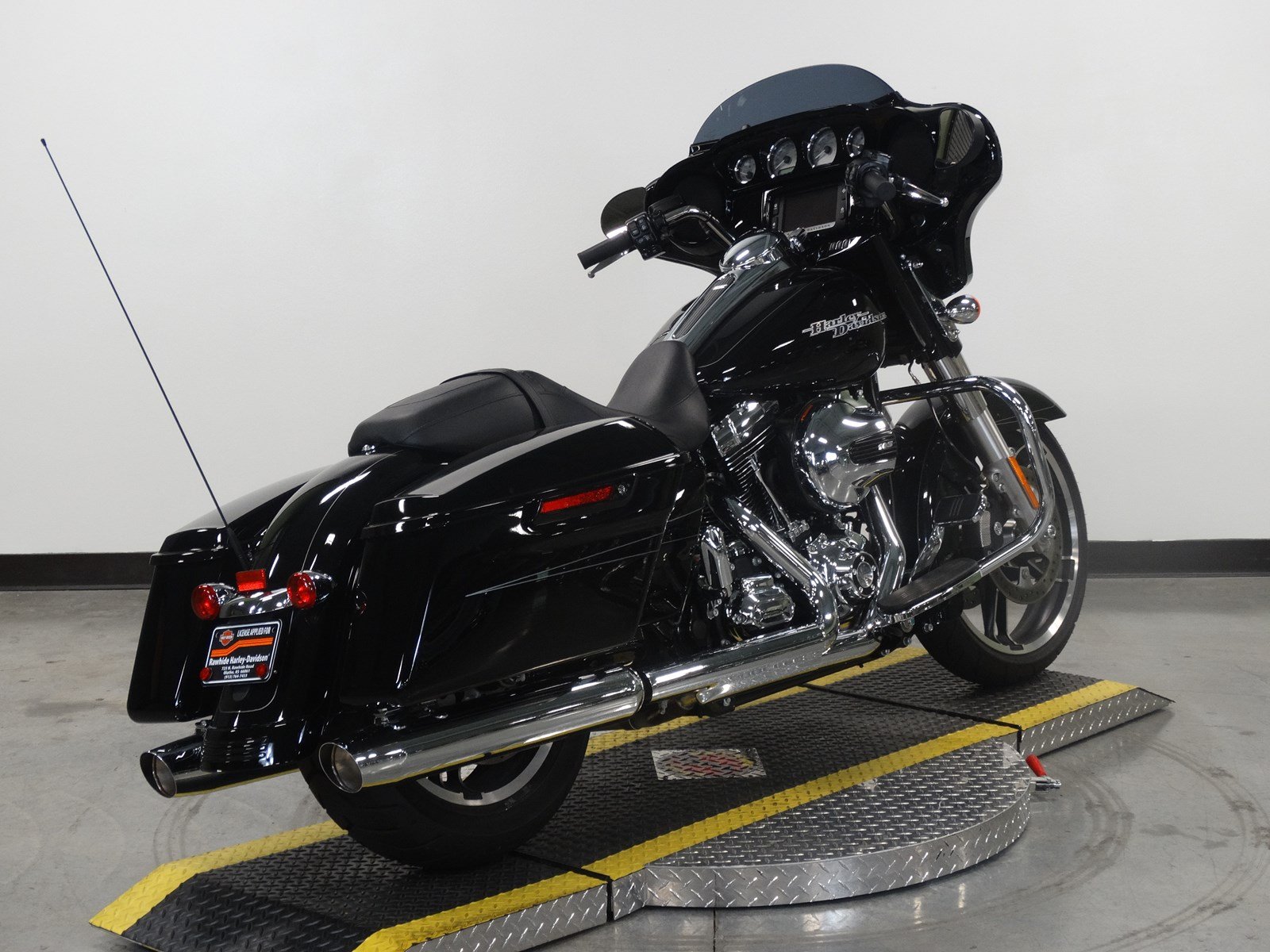 Pre Owned 2016 Harley Davidson Street Glide Special Flhxs Touring In 