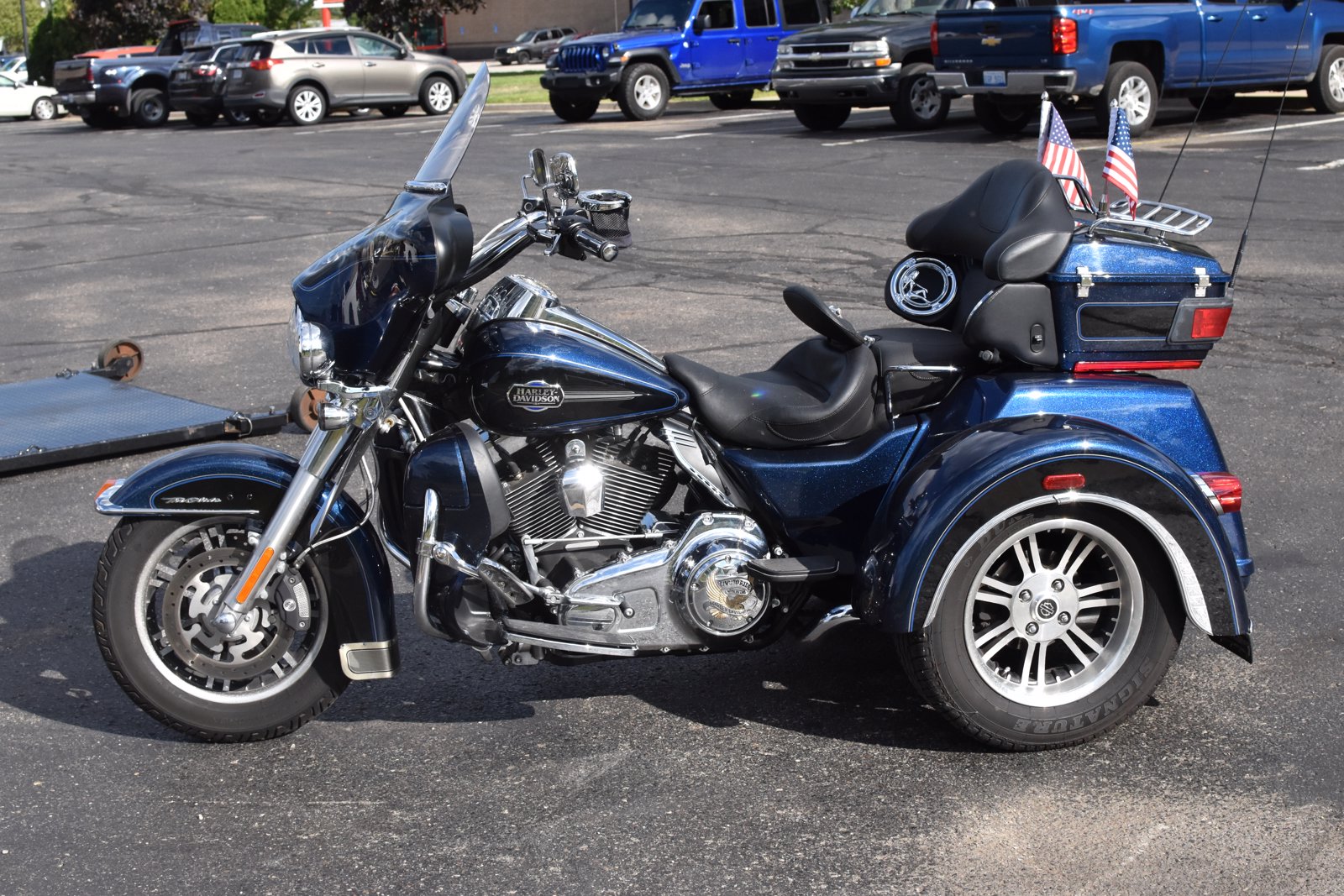 Pre-Owned 2012 Harley-Davidson Trike Tri Glide Ultra Classic FLHTCUTG ...