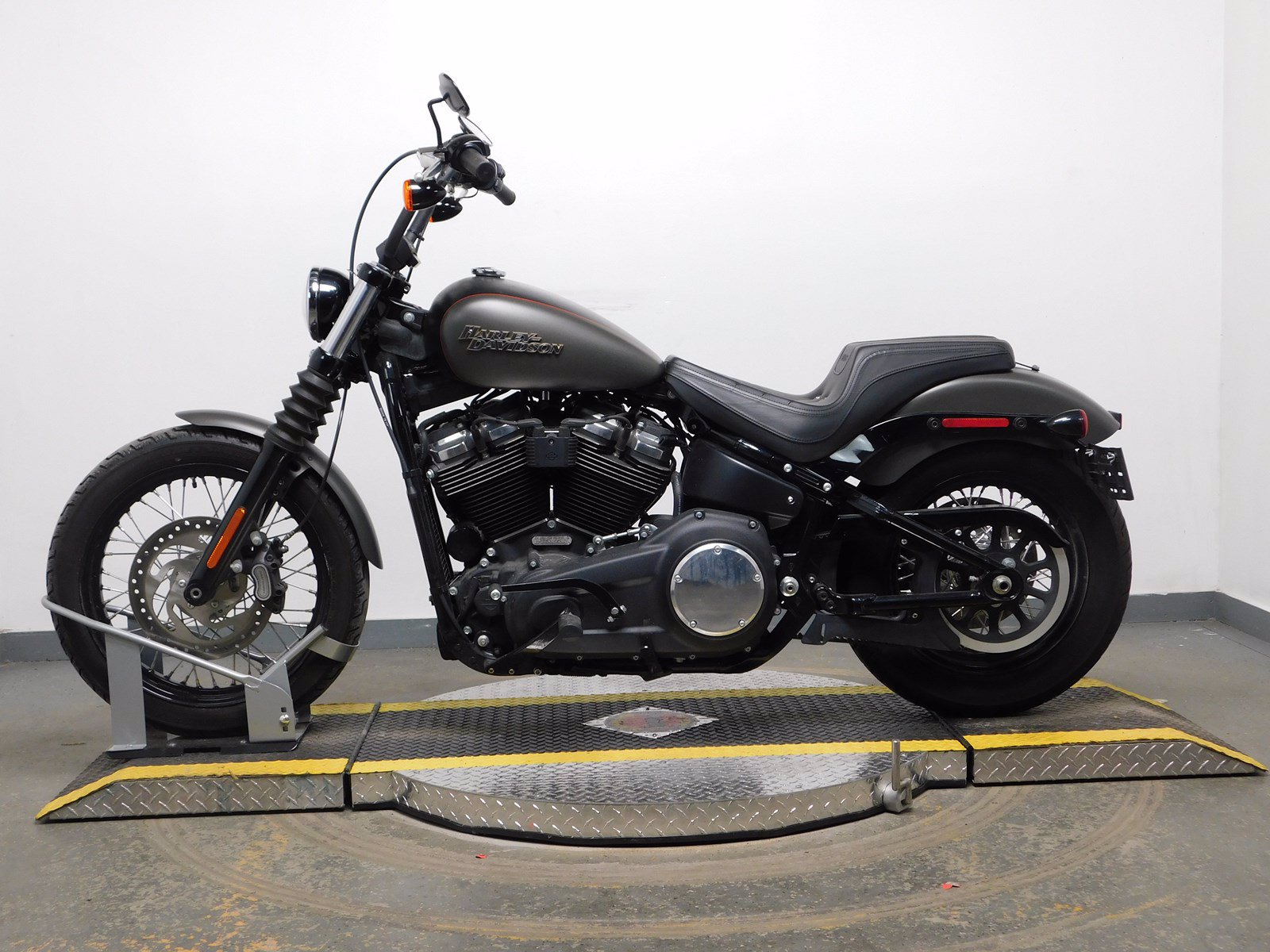 Pre-Owned 2018 Harley-Davidson Softail Street Bob FXBB Softail in ...